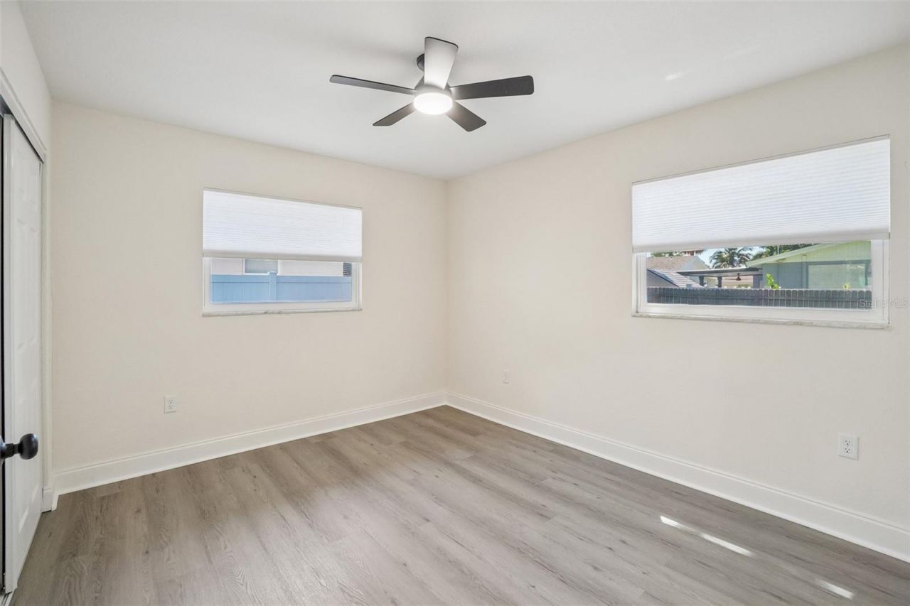1810 Maryland Avenue Ne, Saint Petersburg, FL 33703 Photo
