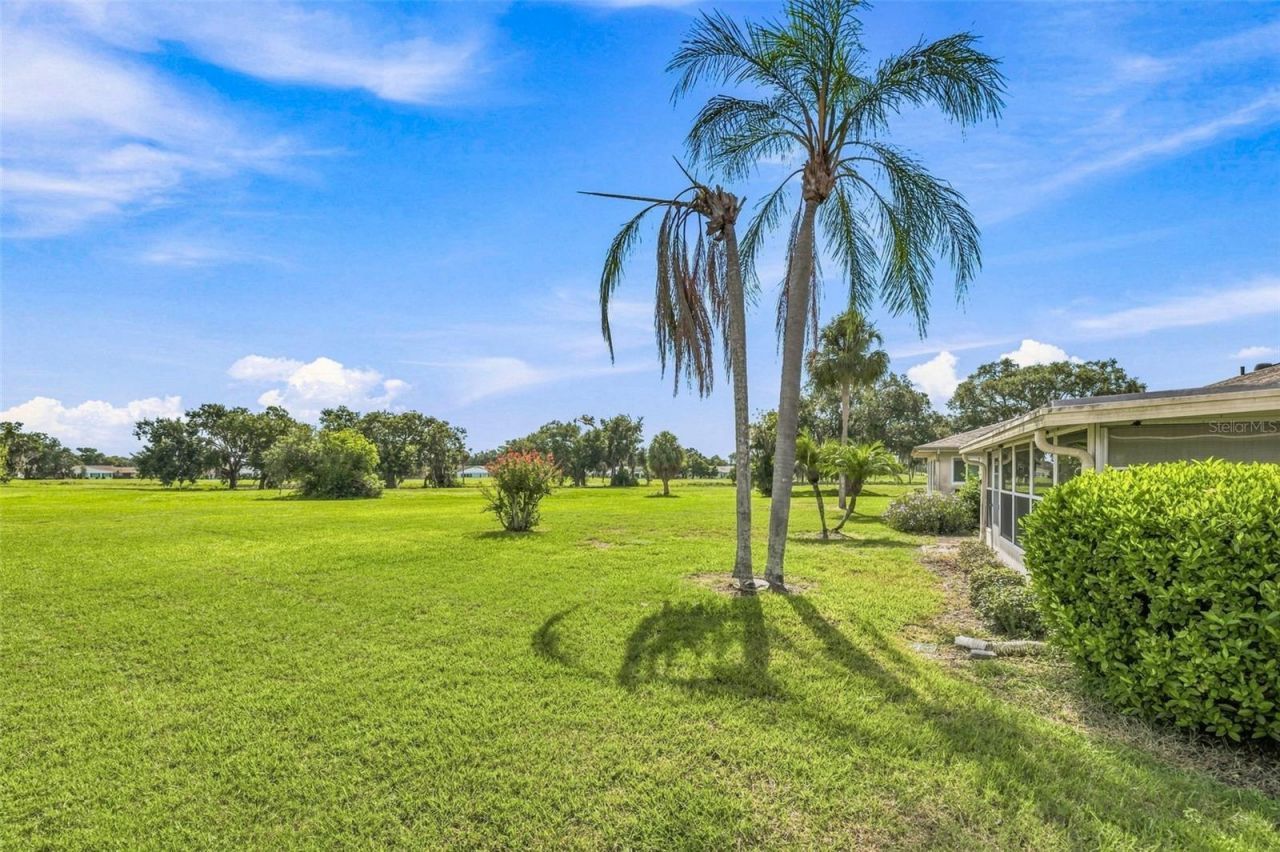 2202 Highclere Circle , Unit 2202, Sun City Center, FL 33573 Photo