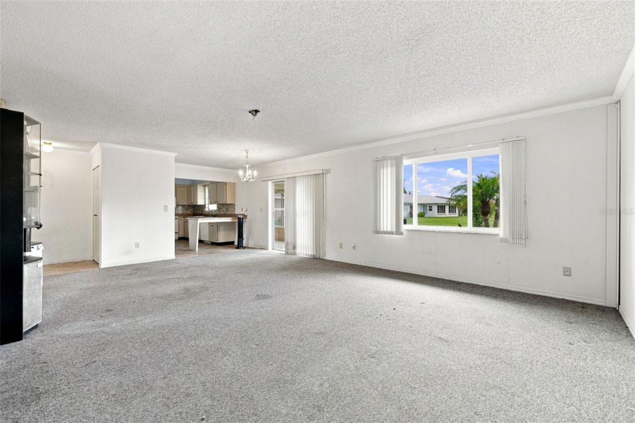 2202 Highclere Circle , Unit 2202, Sun City Center, FL 33573 Photo