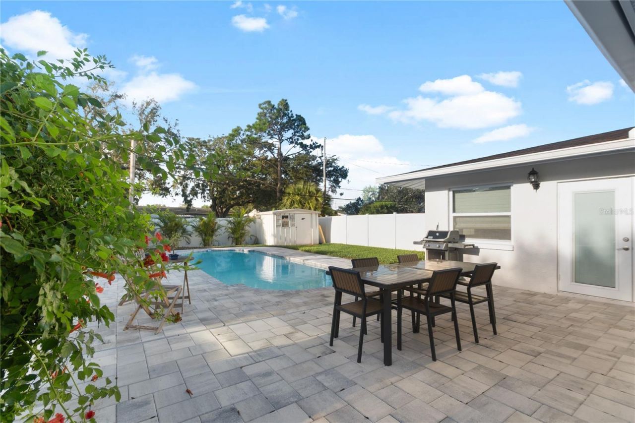 782 41st Avenue Ne, Saint Petersburg, FL 33703 Photo