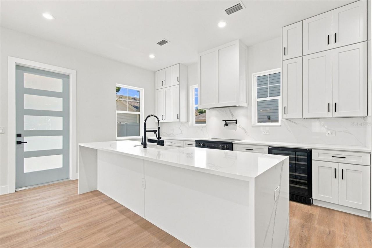 5310 7th Avenue N, Saint Petersburg, FL 33710 Photo