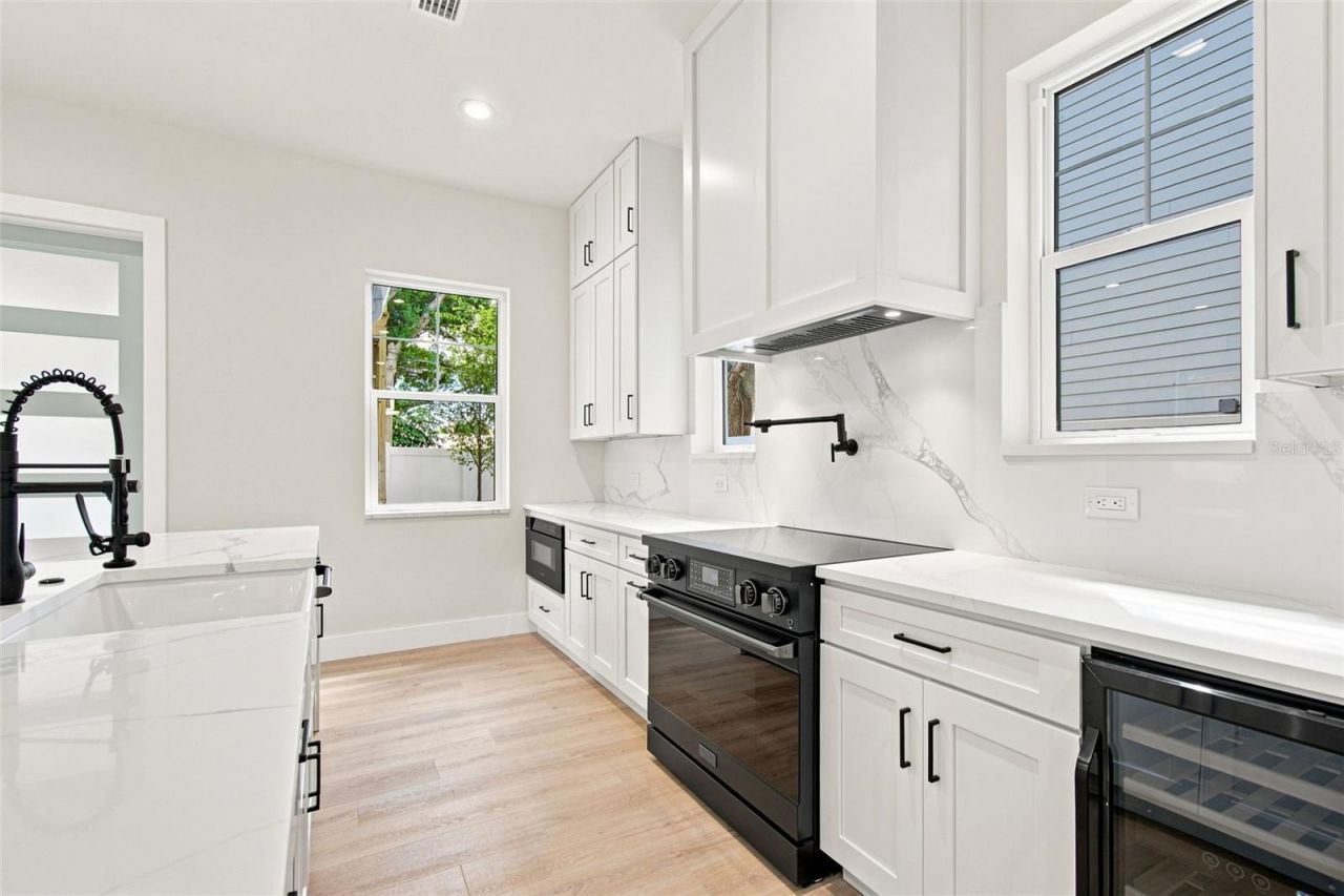 5310 7th Avenue N, Saint Petersburg, FL 33710 Photo