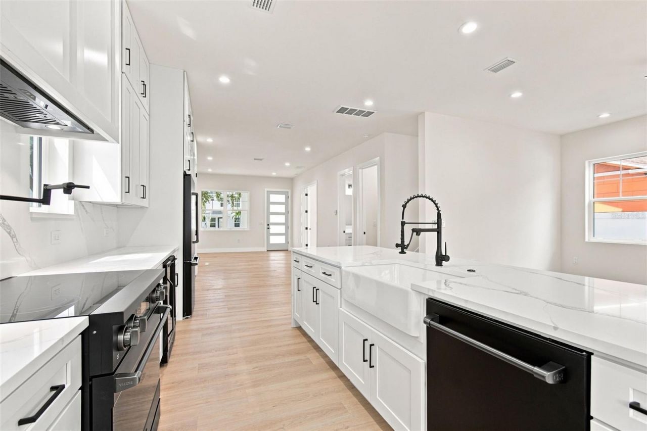 5310 7th Avenue N, Saint Petersburg, FL 33710 Photo