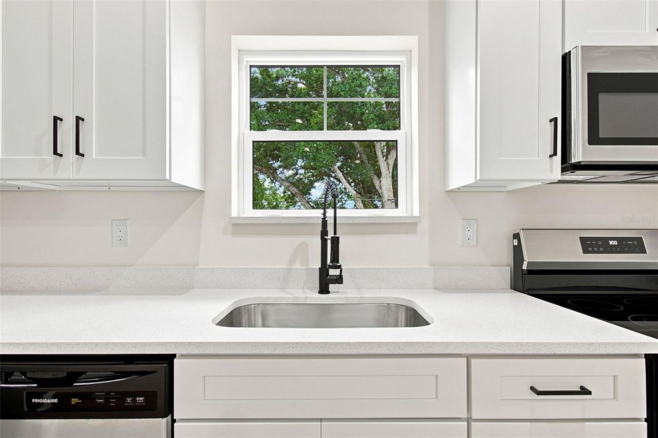 5310 7th Avenue N, Saint Petersburg, FL 33710 Photo