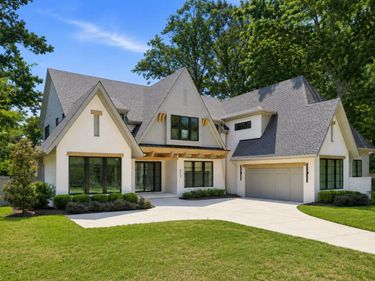 822 Pebblebrook Drive, Raleigh, NC 27609