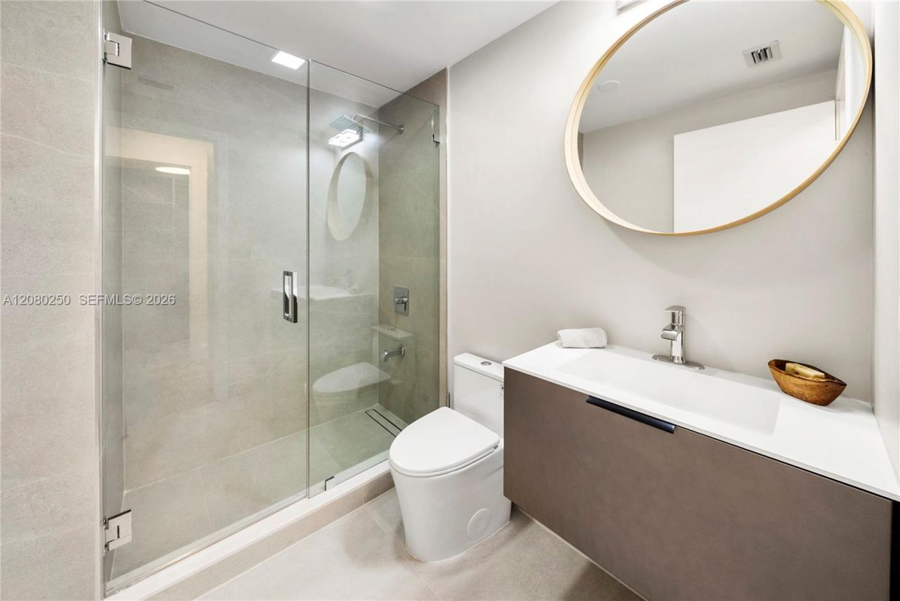 179 N Shore Dr, Unit 179-6, Miami Beach, FL 33141 Photo