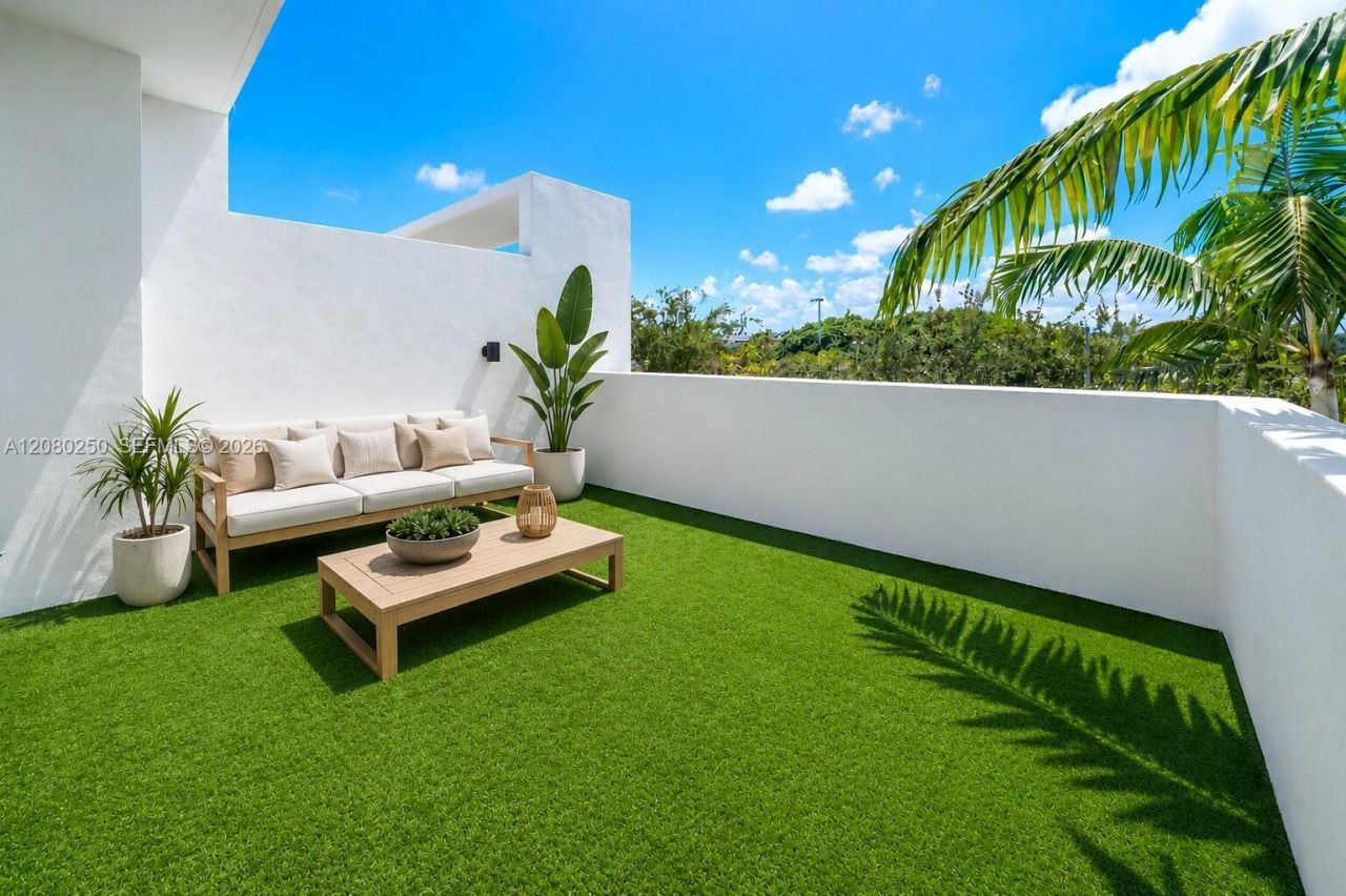 179 N Shore Dr, Unit 179-6, Miami Beach, FL 33141 Photo