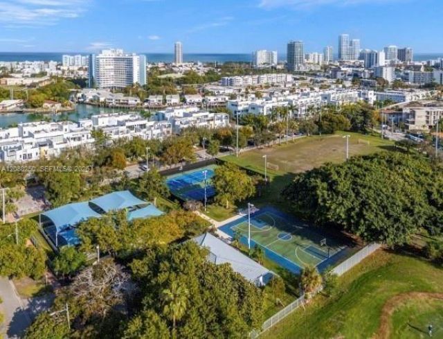 179 N Shore Dr, Unit 179-6, Miami Beach, FL 33141 Photo