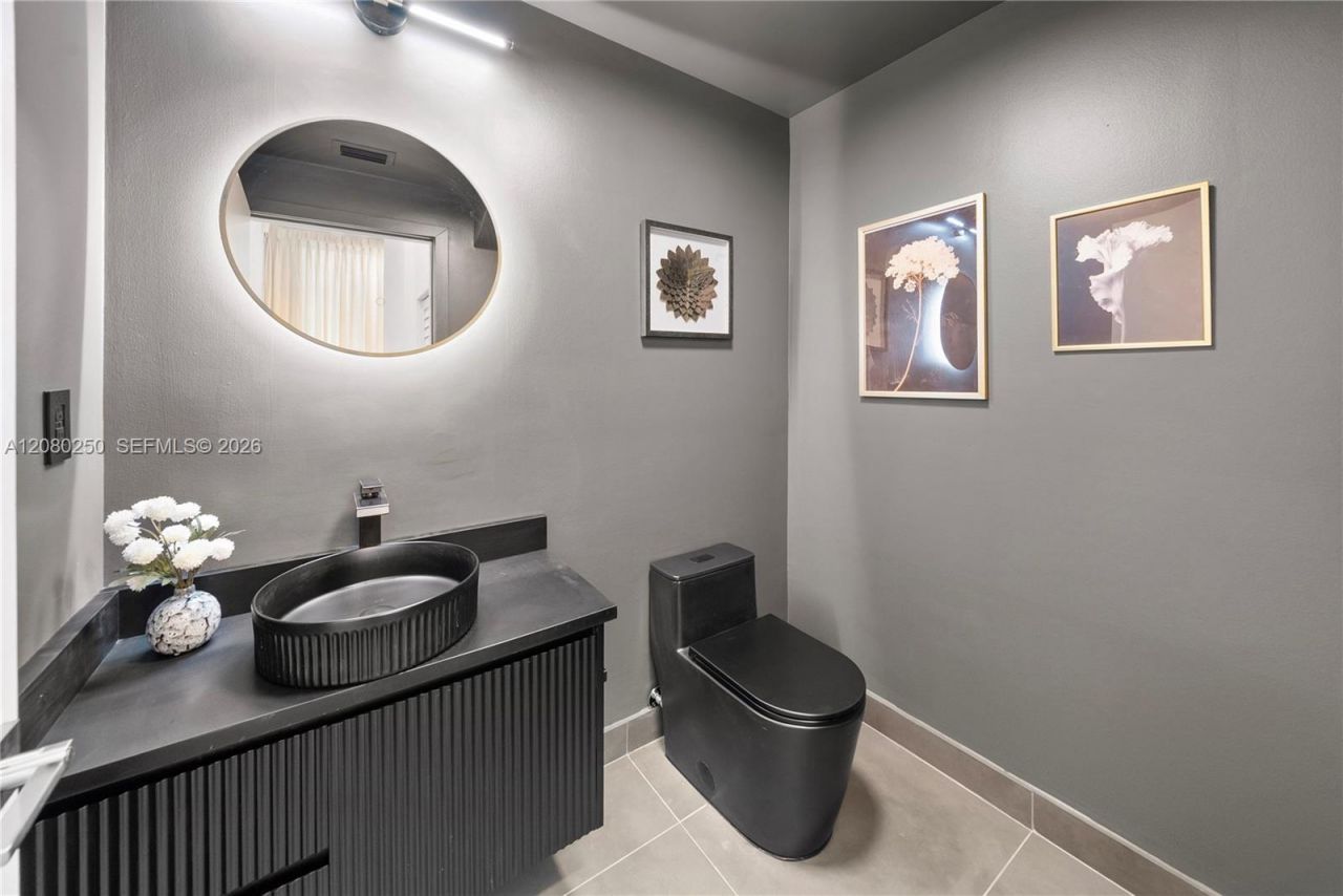 179 N Shore Dr, Unit 179-6, Miami Beach, FL 33141 Photo
