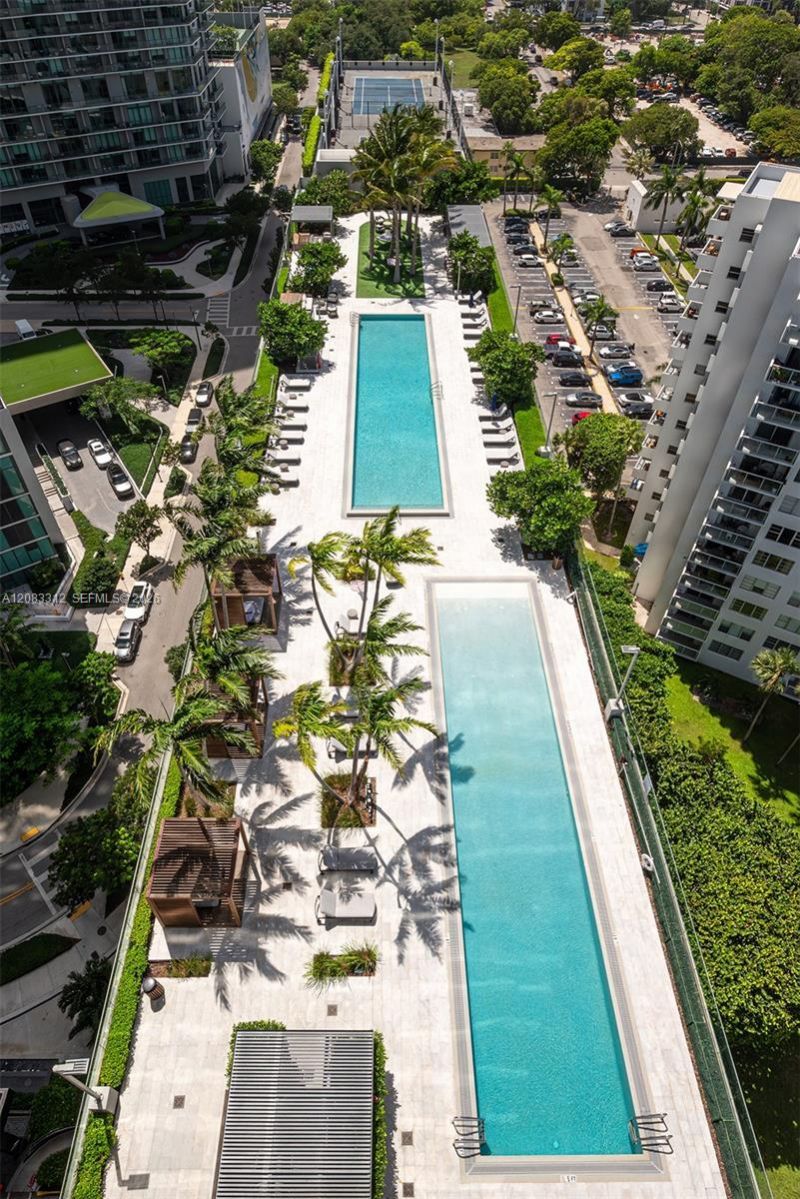 3131 NE 7th Ave , Unit 1806, Miami, FL 33137 Photo