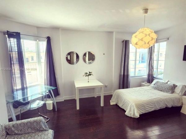 621 11th St, Unit 201, Miami Beach, FL 33139