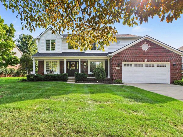 590 Park Lane Road, Chelsea, MI 48118