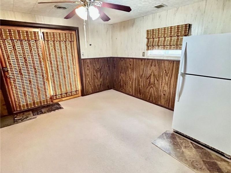 198 Courtland Boulevard, Eastlake, OH 44095 Photo 4