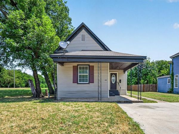 419 N Grand Avenue, Unit B, Sherman, TX 75090