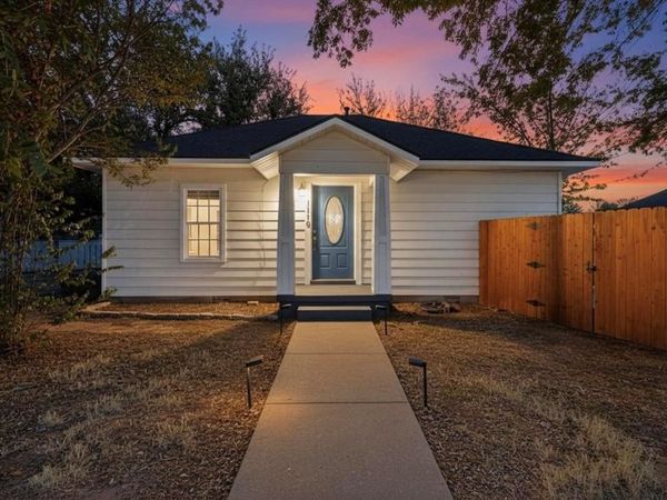 1116 Franklin Street, Weatherford, TX 76086