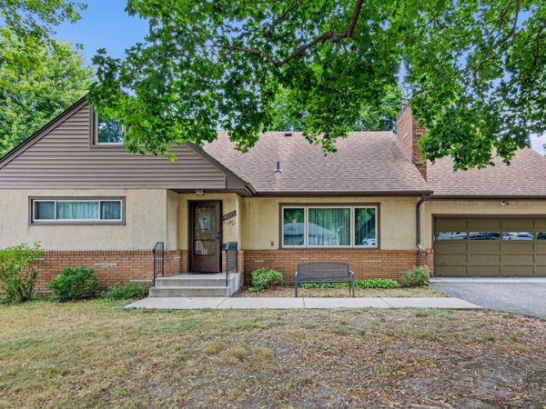 4131 Cleveland Street NE, Columbia Heights, MN 55421
