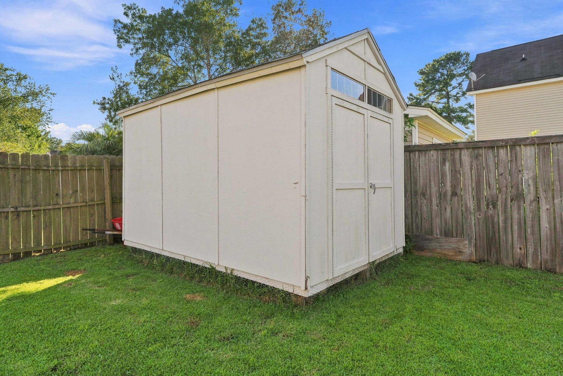 307 Springdale Court Photo 20