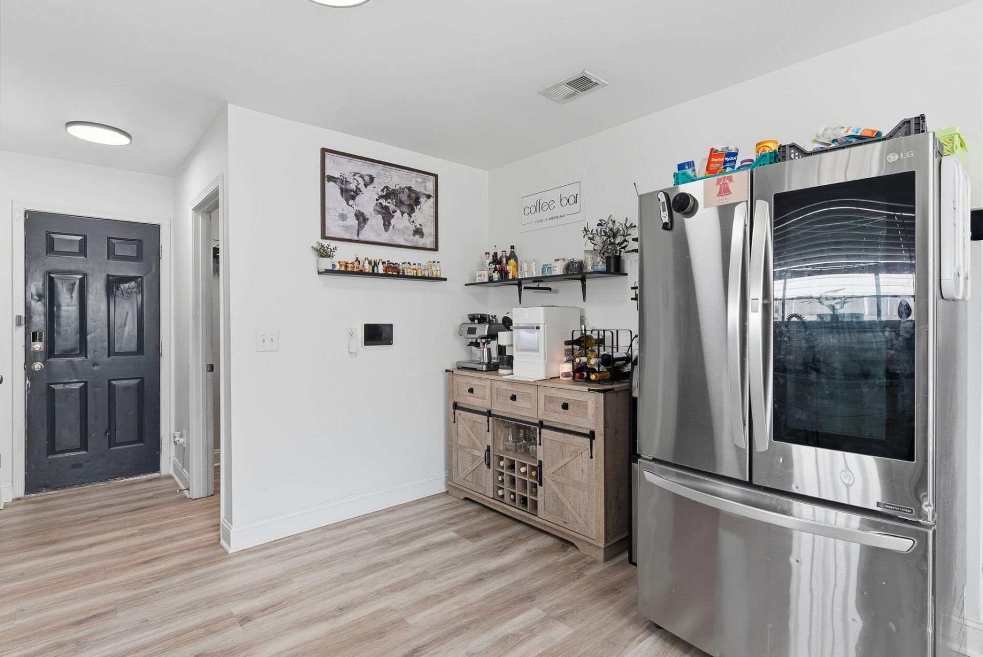 307 Springdale Court Photo 8