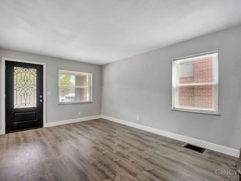 3676 Allview Circle, Cincinnati, OH 45238 Photo 8