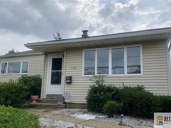 1710 Lincoln Highway , Edison, NJ 08817