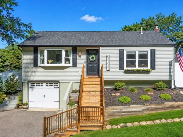19 Hawthorne Road, Rocky Point, NY 11778