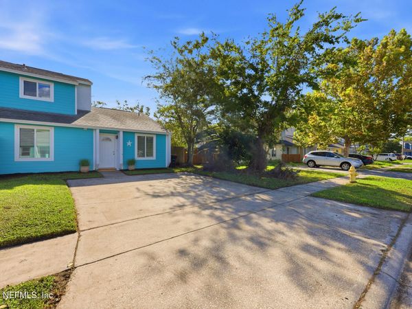 696 AQUATIC Drive, Atlantic Beach, FL 32233