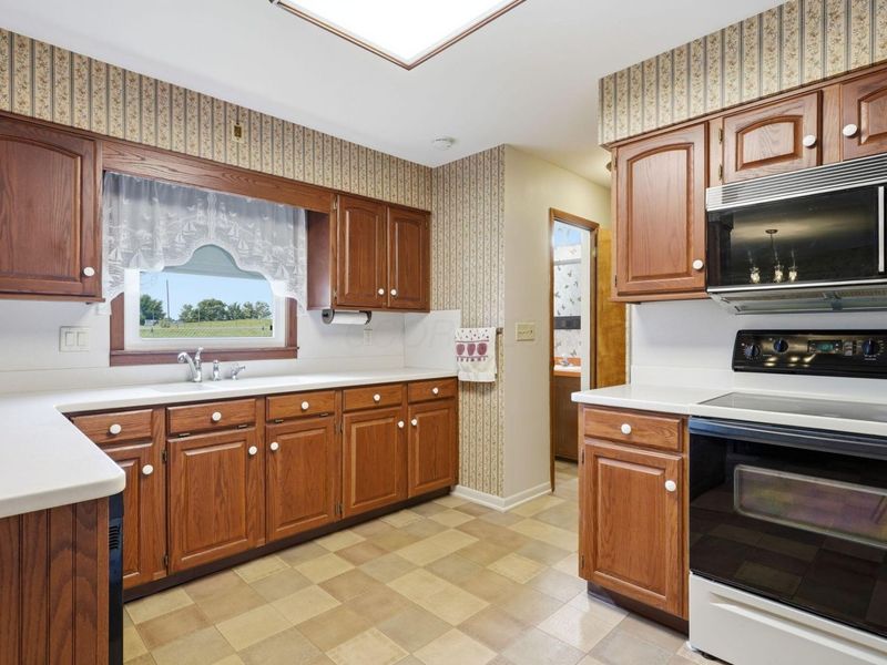 1424 E State Route 18 , Tiffin, OH 44883 Photo 10