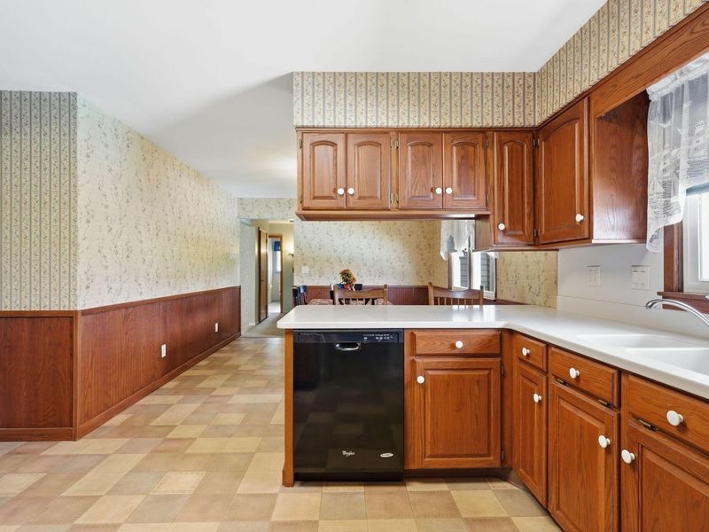 1424 E State Route 18 , Tiffin, OH 44883 Photo 16