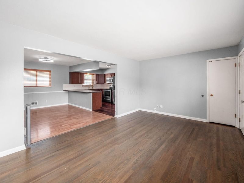 4200 Colby Avenue, Columbus, OH 43227 Photo 10