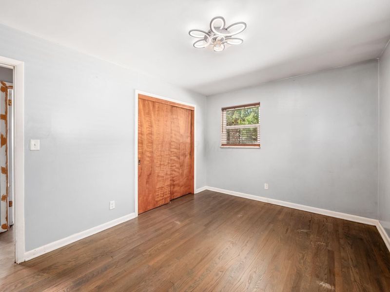 4200 Colby Avenue, Columbus, OH 43227 Photo 25