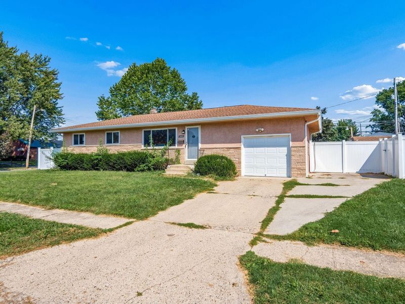 4200 Colby Avenue, Columbus, OH 43227 Photo 3