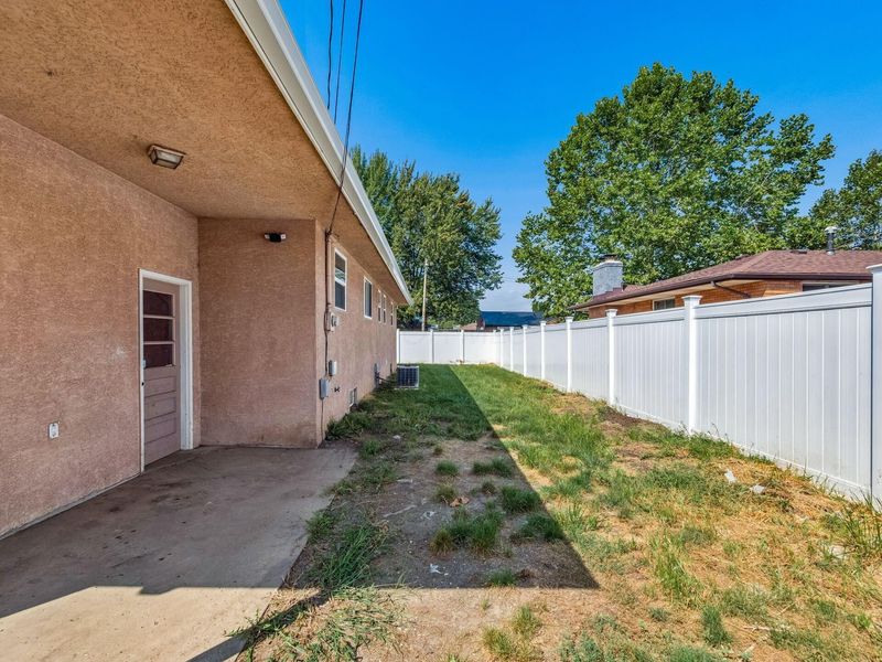 4200 Colby Avenue, Columbus, OH 43227 Photo 38