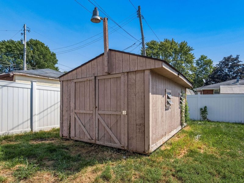 4200 Colby Avenue, Columbus, OH 43227 Photo 44