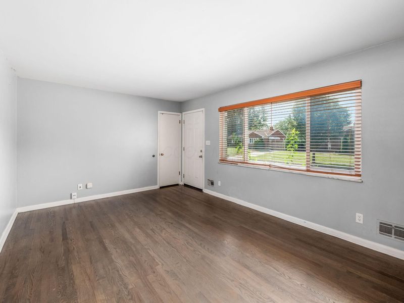 4200 Colby Avenue, Columbus, OH 43227 Photo 9