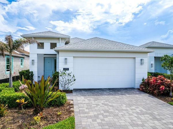 2173 Falls Manor, Vero Beach, FL 32967