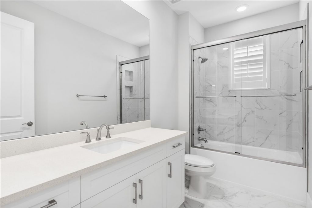 2173 Falls Manor, Vero Beach, FL 32967 Photo