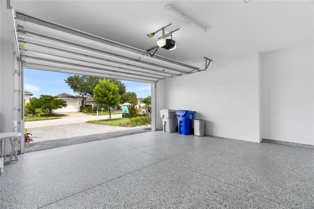 2173 Falls Manor, Vero Beach, FL 32967 Photo