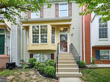 8310 EWING PLACE , MANASSAS, VA 20109