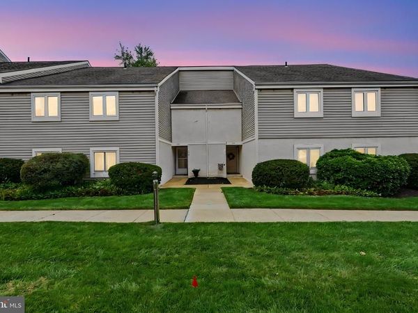 138 HARVEST LANE, PHOENIXVILLE, PA 19460
