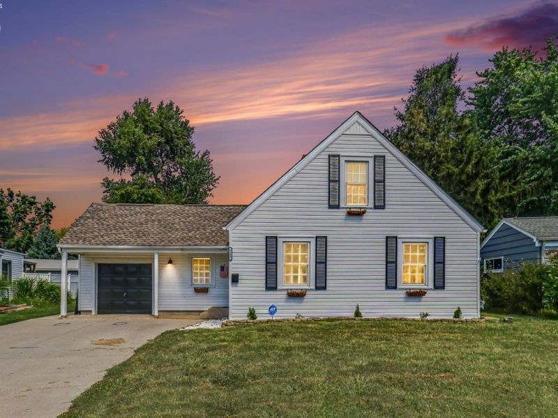 110 Shumaker Drive, Bellevue, OH 44811 Photo 1