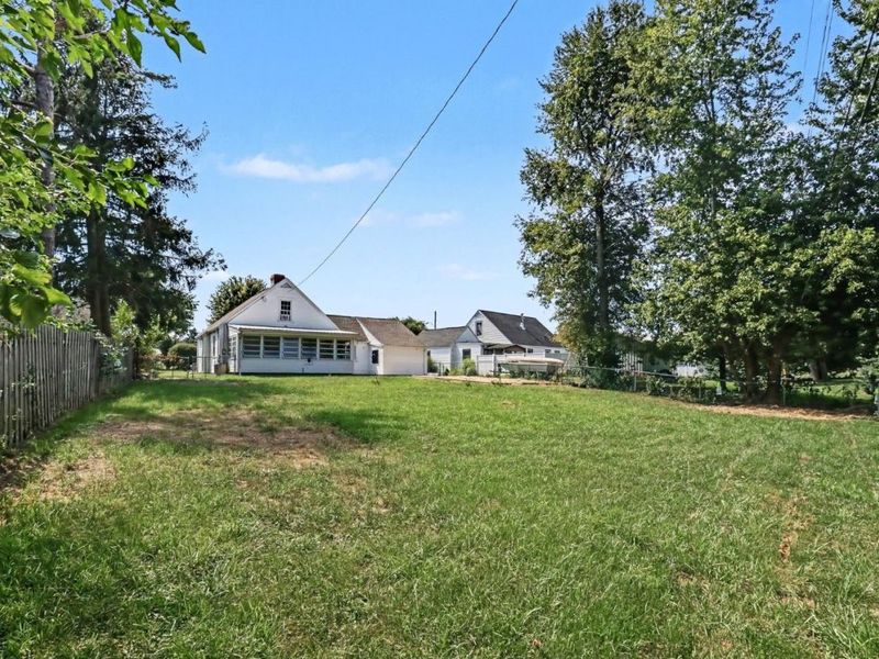 110 Shumaker Drive, Bellevue, OH 44811 Photo 24