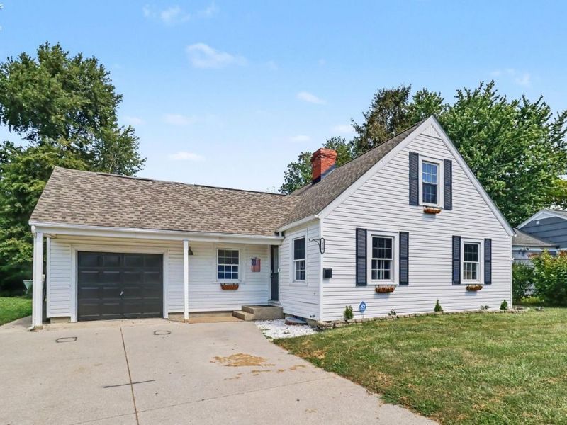 110 Shumaker Drive, Bellevue, OH 44811 Photo 3