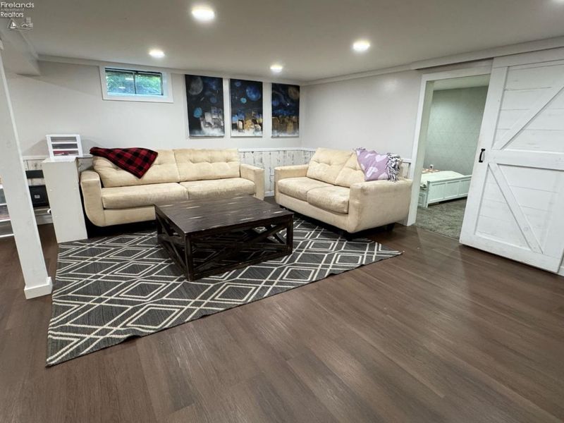 5685 Young Road, Bellevue, OH 44811 Photo 32