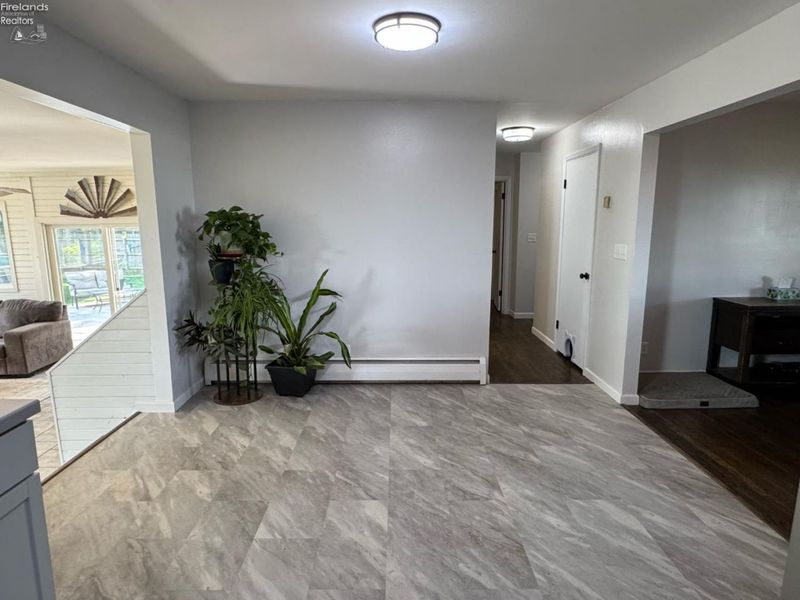 5685 Young Road, Bellevue, OH 44811 Photo 9