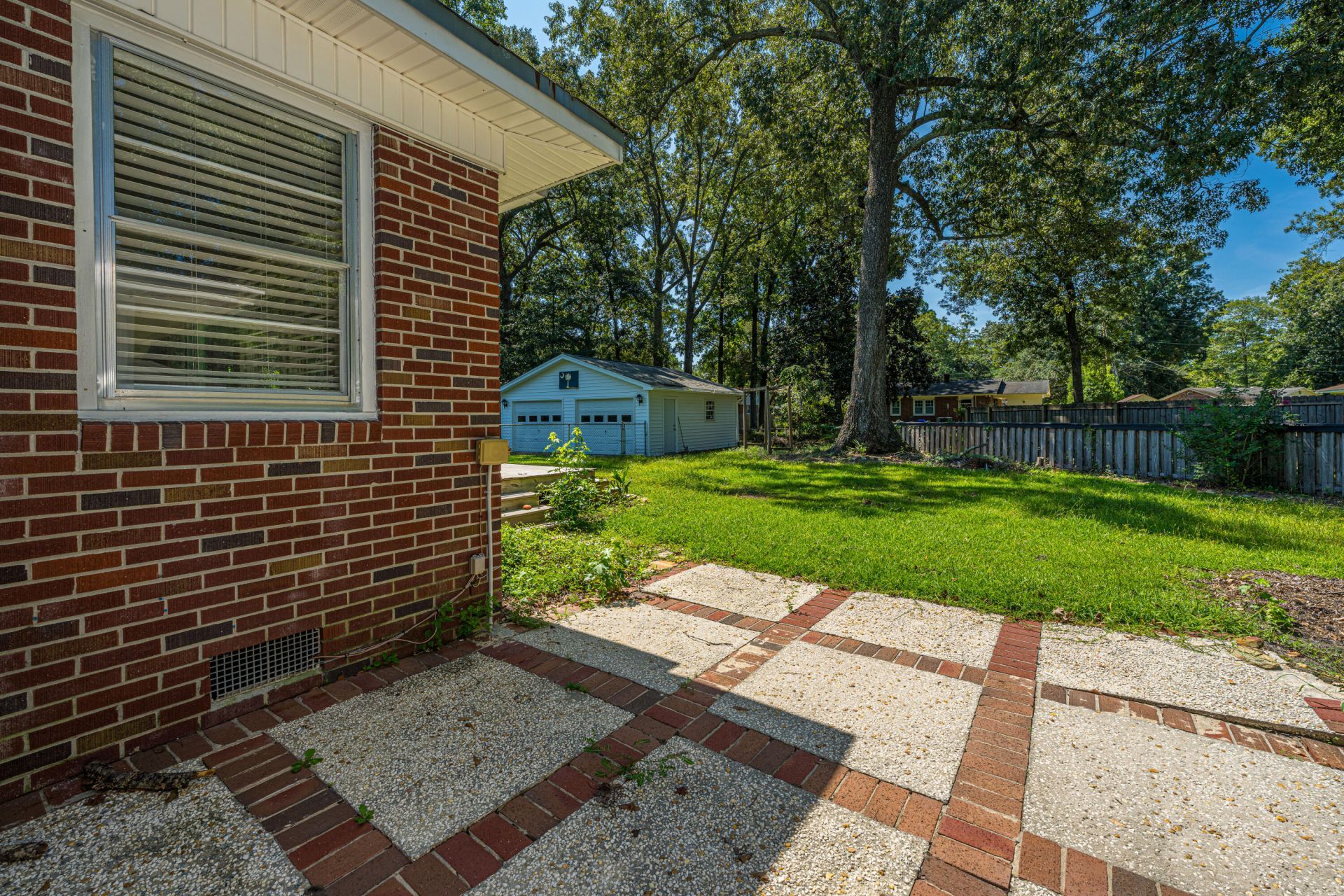 2645 Mona Avenue Photo 32