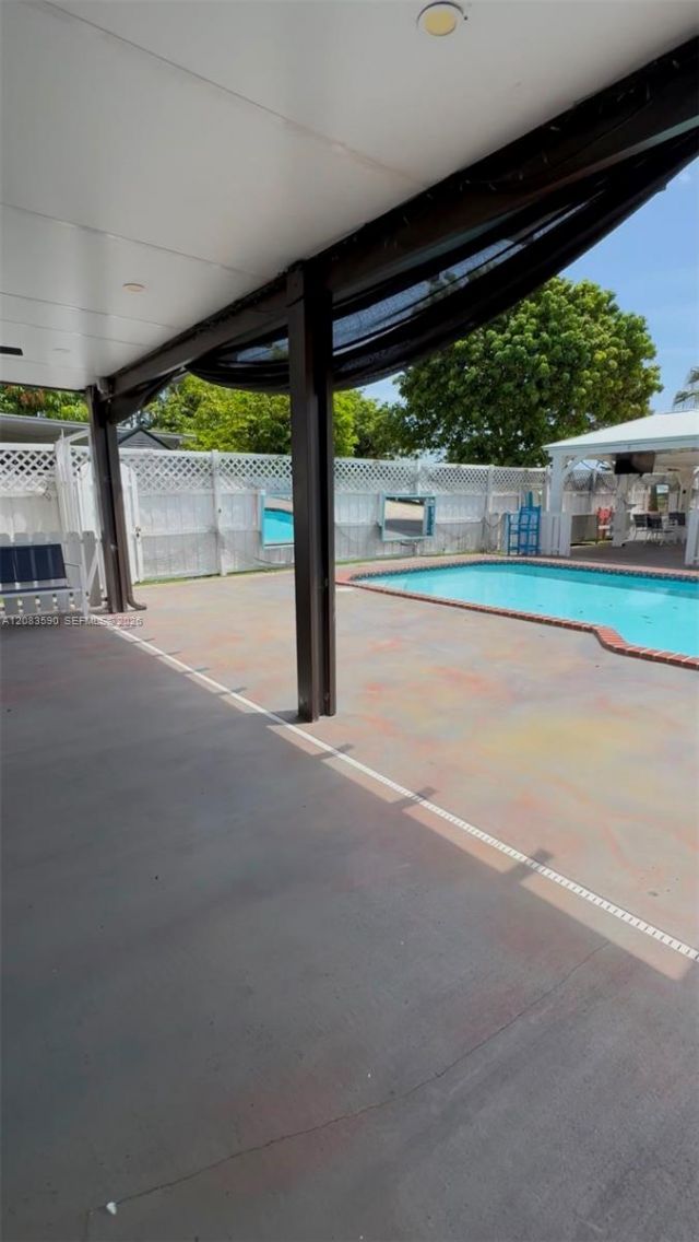 16401 SW 141st Ave, Miami, FL 33177 Photo