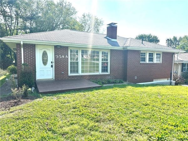 3244 ST Clair Avenue , East Liverpool, OH 43920