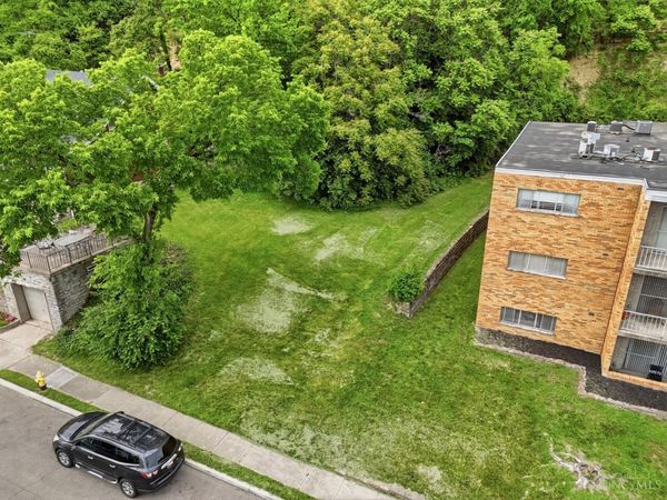 1574 Glen Parker Avenue, Cincinnati, OH 45223