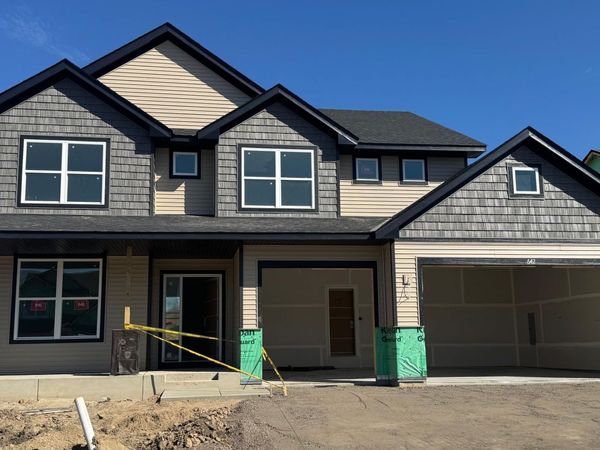 642 Sierra Parkway, Waconia, MN 55387