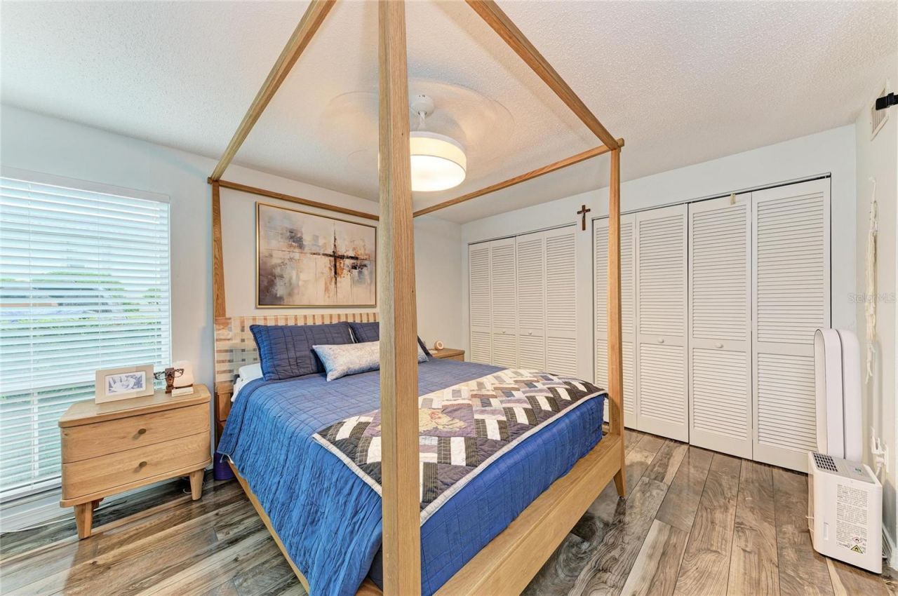2121 Wood Street, Unit 113, Sarasota, FL 34237 Photo